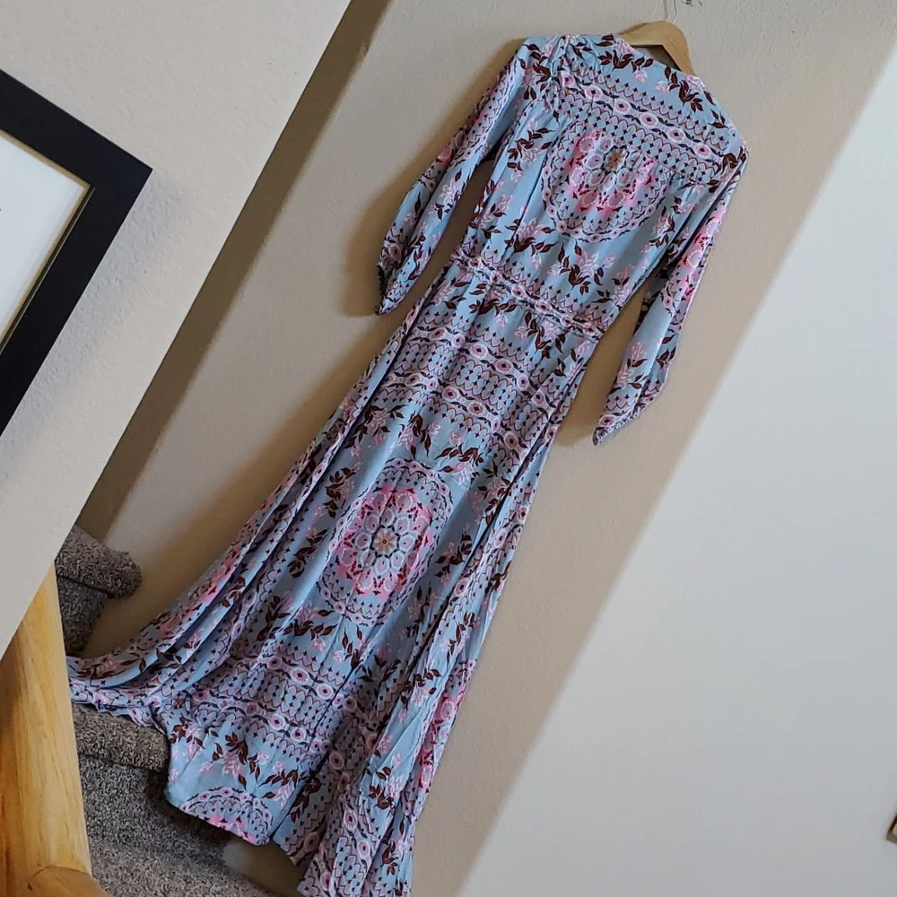 Spell and the gypsy Pandora gown FIRM - Picture 13 of 13